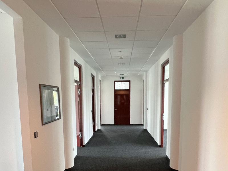 17.Büroflur